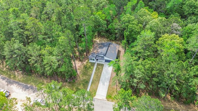 24411 Oakland Hills Drive, Huntsville, TX 77320