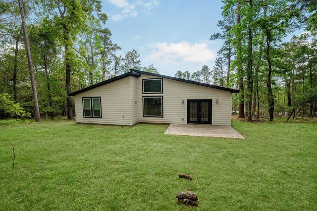 24411 Oakland Hills Drive, Huntsville, TX 77320