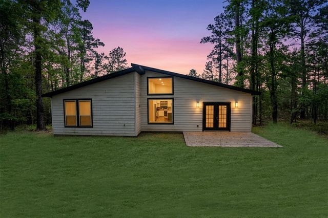 24411 Oakland Hills Drive, Huntsville, TX 77320