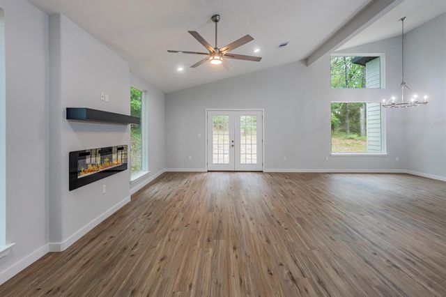 24411 Oakland Hills Drive, Huntsville, TX 77320