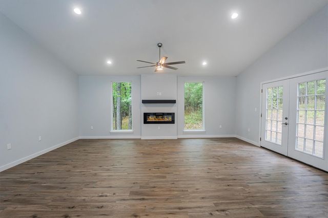 24411 Oakland Hills Drive, Huntsville, TX 77320