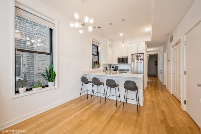 1022 N Ashland Avenue 2, Chicago, IL 60622