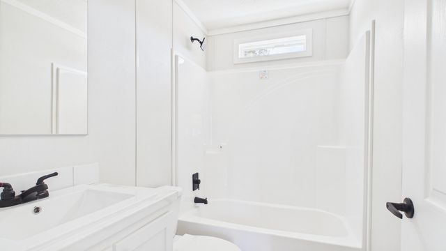 2490 Carolina 311, Cross, SC 29436