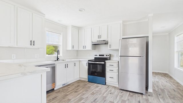 2490 Carolina 311, Cross, SC 29436