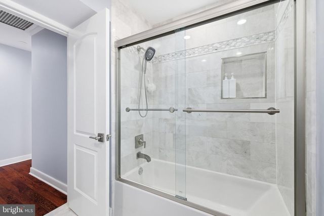 6728 HOPEWELL AVE, Springfield, VA 22151