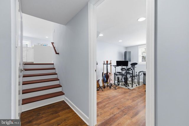 6728 HOPEWELL AVE, Springfield, VA 22151