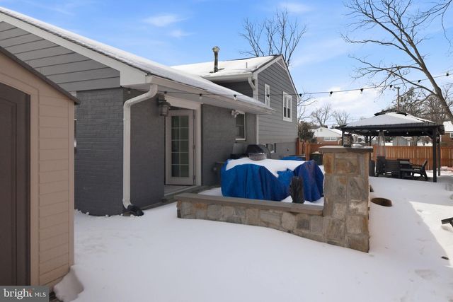 6728 HOPEWELL AVE, Springfield, VA 22151