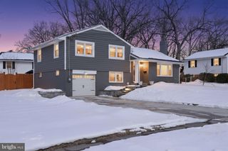 6728 HOPEWELL AVE, Springfield, VA 22151