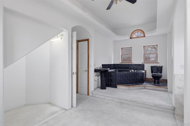 200 Ulster Avenue, Ulster Park, NY 12487