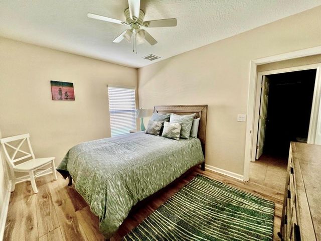 1728 Berkshire Circle SW, Vero Beach, FL 32968