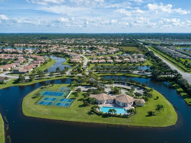 1728 Berkshire Circle SW, Vero Beach, FL 32968