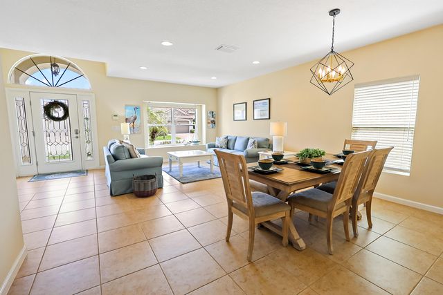 1728 Berkshire Circle SW, Vero Beach, FL 32968