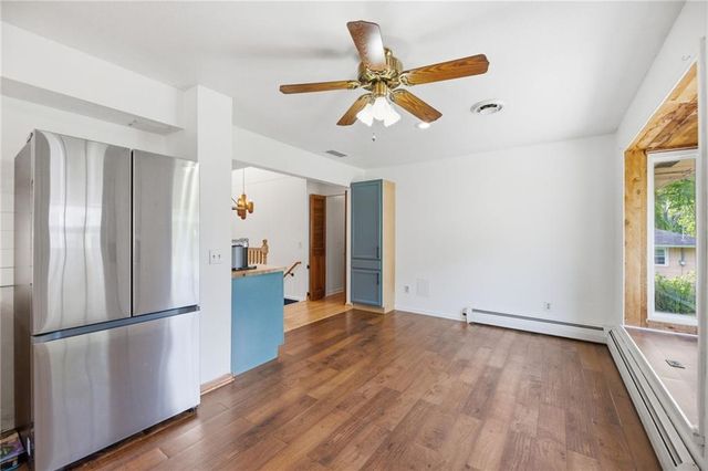 204 Topeka Avenue, Leavenworth, KS 66048