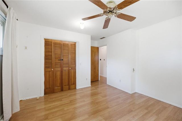 204 Topeka Avenue, Leavenworth, KS 66048