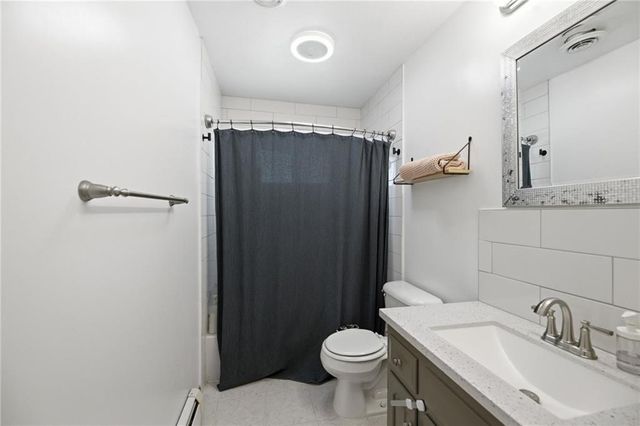 204 Topeka Avenue, Leavenworth, KS 66048