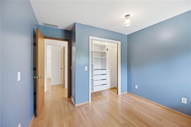 204 Topeka Avenue, Leavenworth, KS 66048