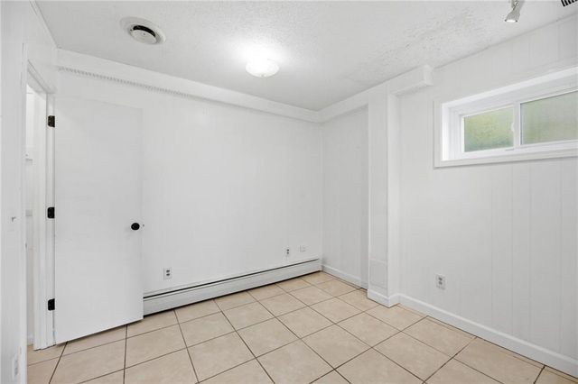 204 Topeka Avenue, Leavenworth, KS 66048