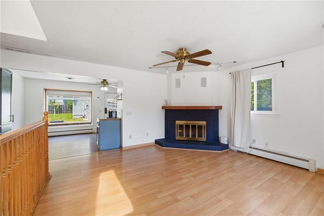 204 Topeka Avenue, Leavenworth, KS 66048