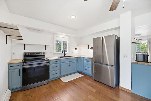 204 Topeka Avenue, Leavenworth, KS 66048