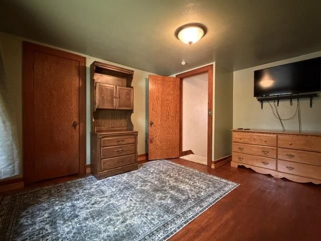 1203 ROYALTON STREET, Waupaca, WI 54981