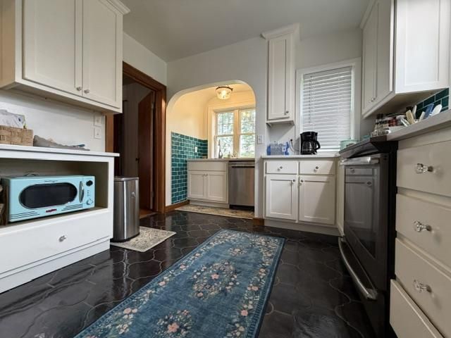 1203 ROYALTON STREET, Waupaca, WI 54981