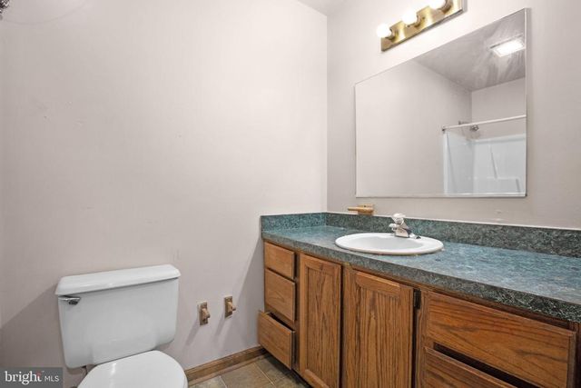 1105 LAKEVIEW PKWY, Locust Grove, VA 22508