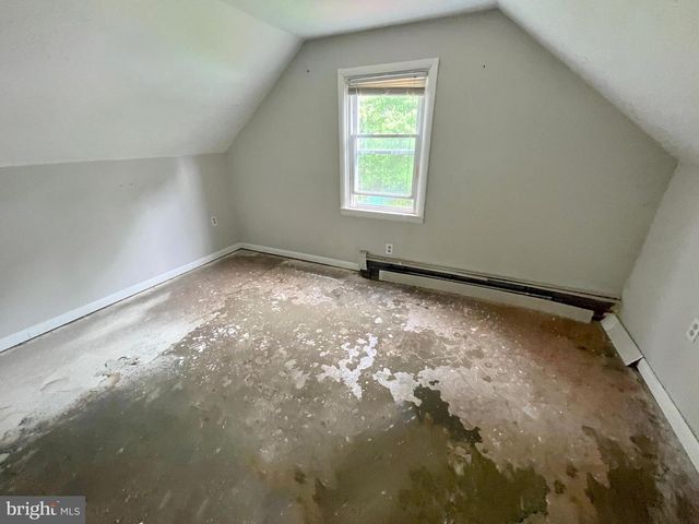 457 MCKINLEY AVE, Morrisville, PA 19067