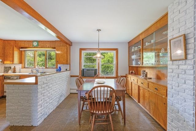 50 Fernwood Ave, Haverhill, MA 01835