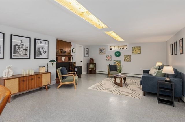 50 Fernwood Ave, Haverhill, MA 01835