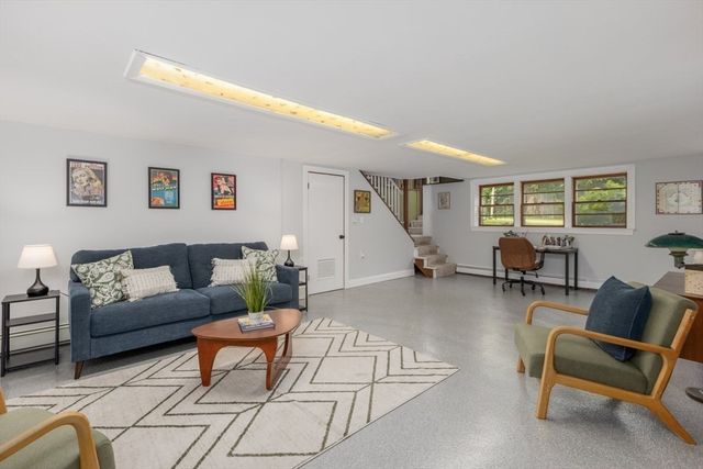 50 Fernwood Ave, Haverhill, MA 01835