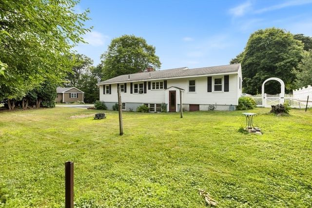 50 Fernwood Ave, Haverhill, MA 01835