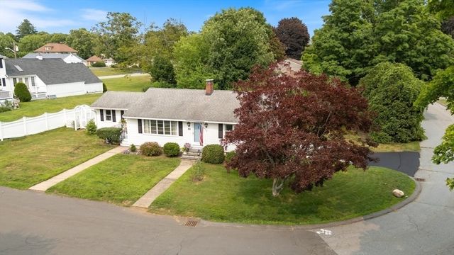 50 Fernwood Ave, Haverhill, MA 01835