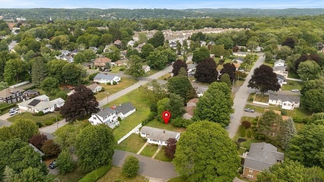 50 Fernwood Ave, Haverhill, MA 01835