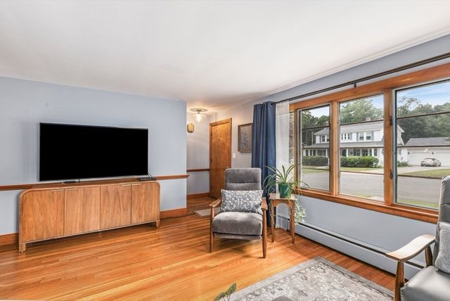 50 Fernwood Ave, Haverhill, MA 01835