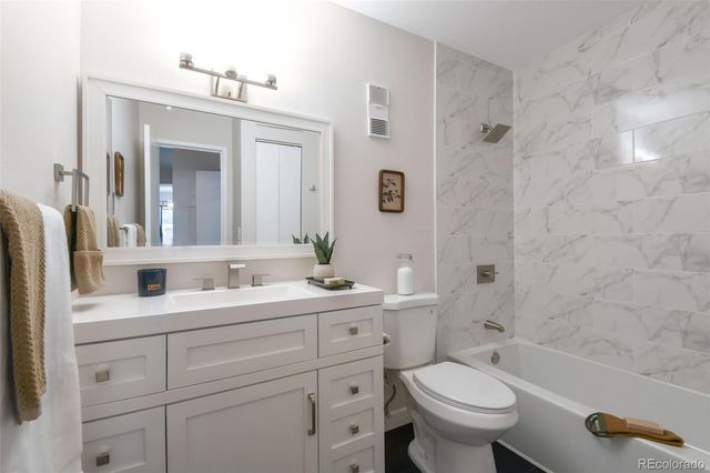 5995 W Hampden Avenue 18, Denver, CO 80227