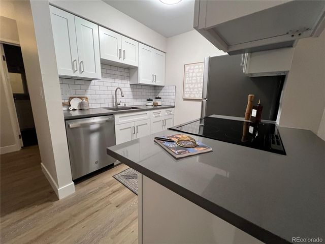 5995 W Hampden Avenue 18, Denver, CO 80227