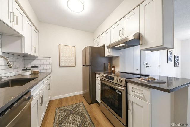 5995 W Hampden Avenue 18, Denver, CO 80227