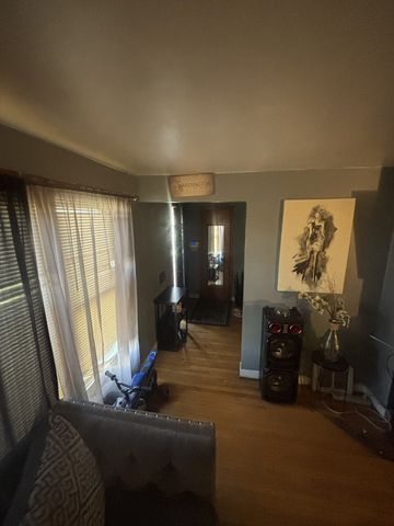 12504 S Lowe Avenue, Chicago, IL 60628