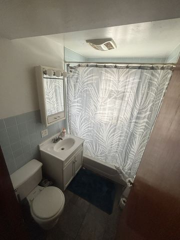 12504 S Lowe Avenue, Chicago, IL 60628