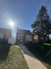 12504 S Lowe Avenue, Chicago, IL 60628