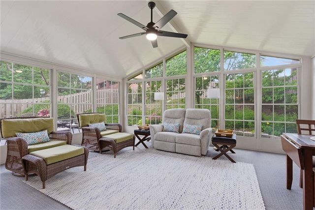 11705 W 109 Circle, Overland Park, KS 66210