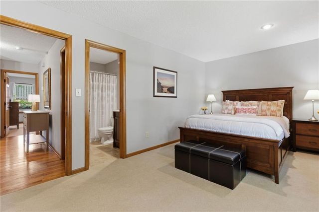 11705 W 109 Circle, Overland Park, KS 66210