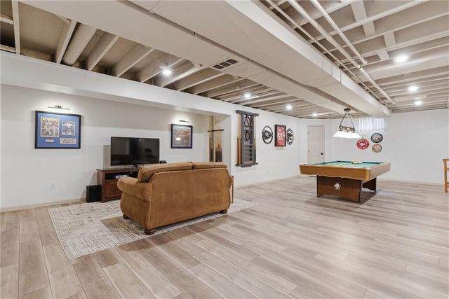 11705 W 109 Circle, Overland Park, KS 66210