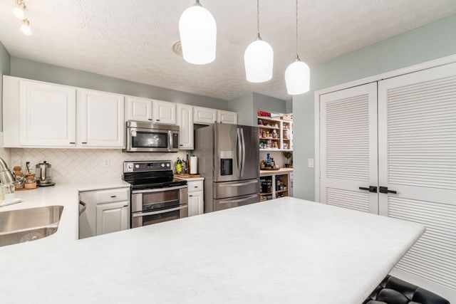 2522 Bloxom Street, Grove City, OH 43123