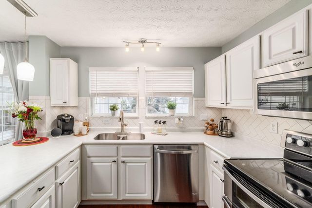 2522 Bloxom Street, Grove City, OH 43123