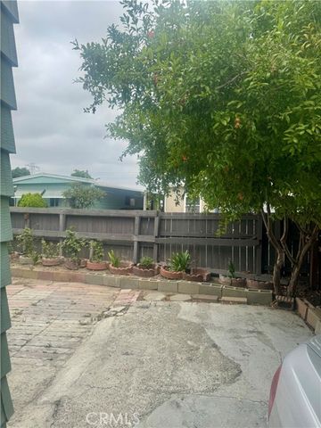 12700 Elliott Avenue 406, El Monte, CA 91732