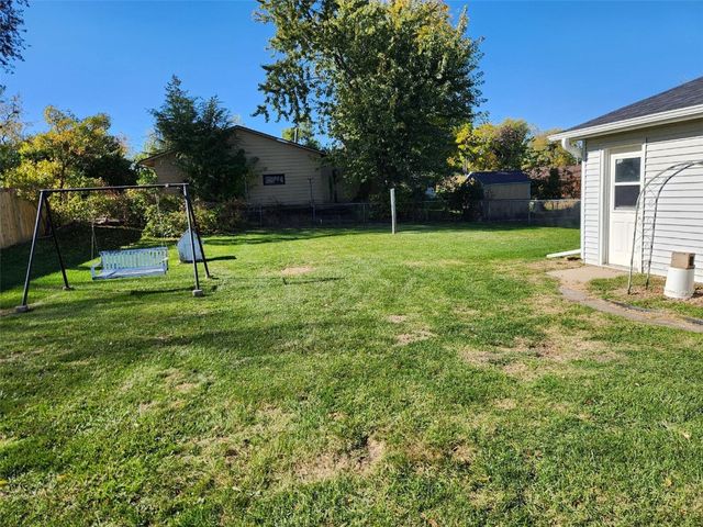 2935 Wildwood Court NE, Cedar Rapids, IA 52402