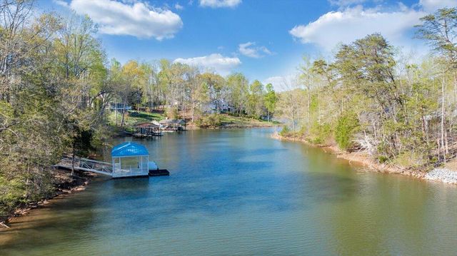 85 Cedar Bay RD, Union Hall, VA 24176
