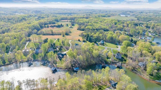 85 Cedar Bay RD, Union Hall, VA 24176