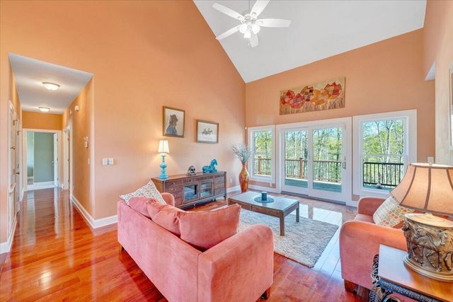 85 Cedar Bay RD, Union Hall, VA 24176